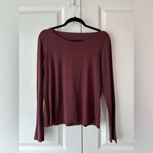 Wolford Women’s Boatneck Raw Burgundy Long Sleeve Shirt (Size S)